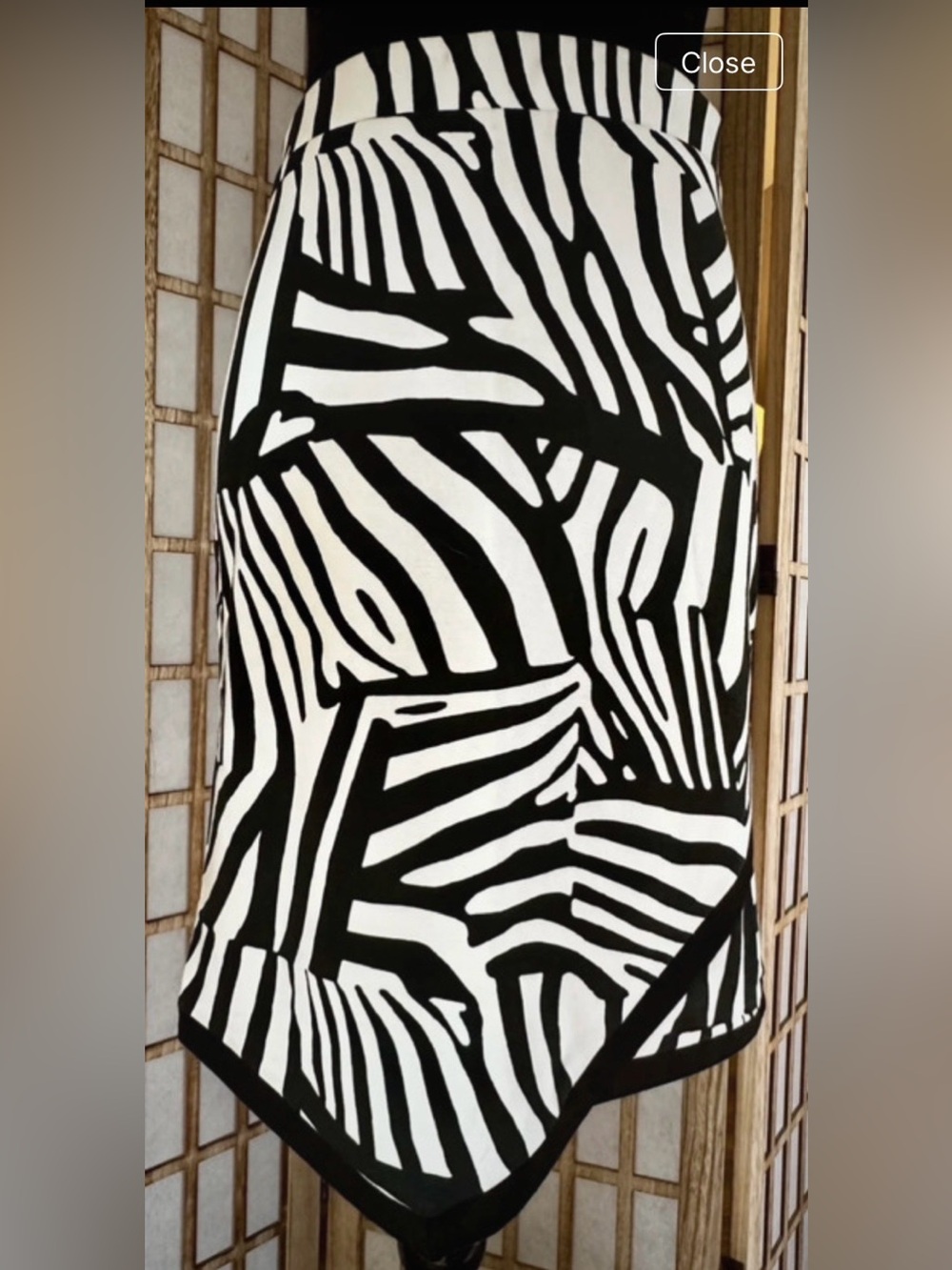 GUESS Black and White Zebra Print Pencil Skirt SZ L